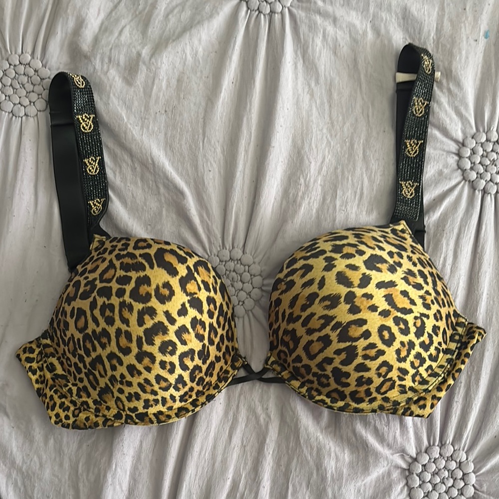 Victoria's Secret Cheetah Push-Up Bra